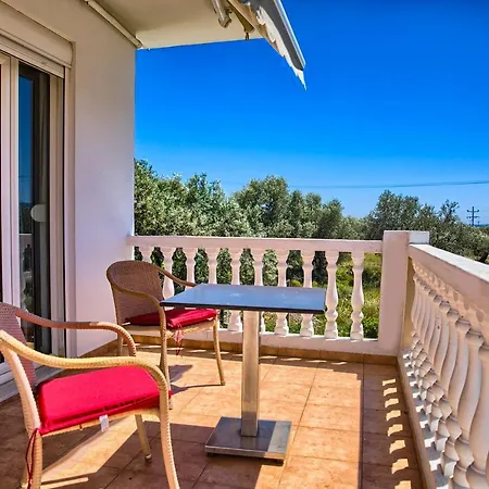 Holiday home Agathi Sun Set Haraki